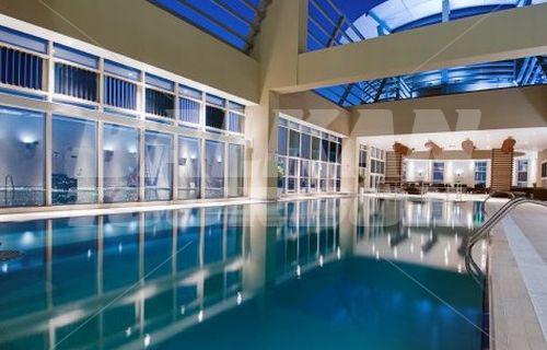 почивка в Grand Millennium Al Wahda
