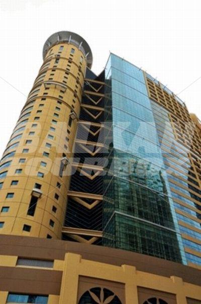 почивка в Grand Millennium Al Wahda