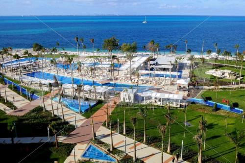 почивка в Riu Palace Peninsula Cancun