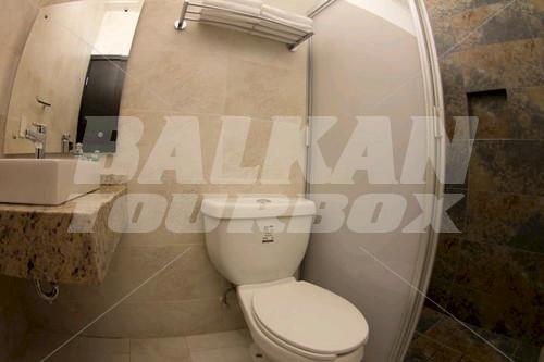 почивка в Portonovo Plaza Guadalajara