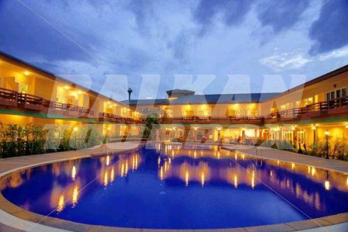 holiday in Bucchus Home Resort