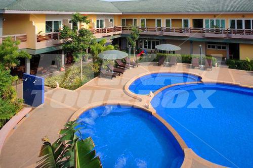 holiday in Bucchus Home Resort