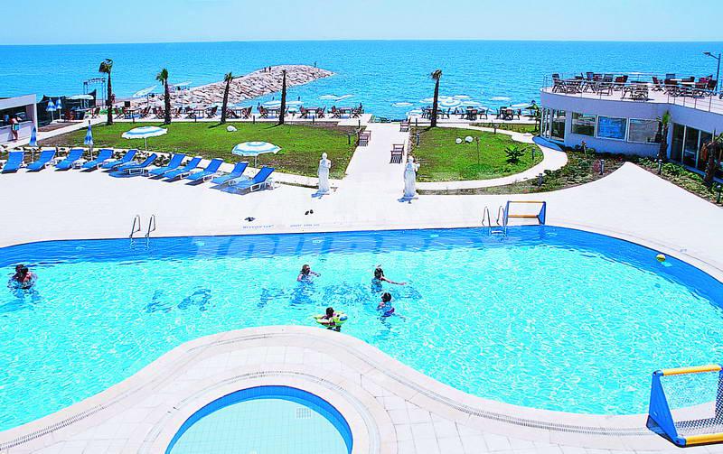 holiday in La Perla