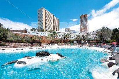 holiday in Fiesta Paraiso Floral