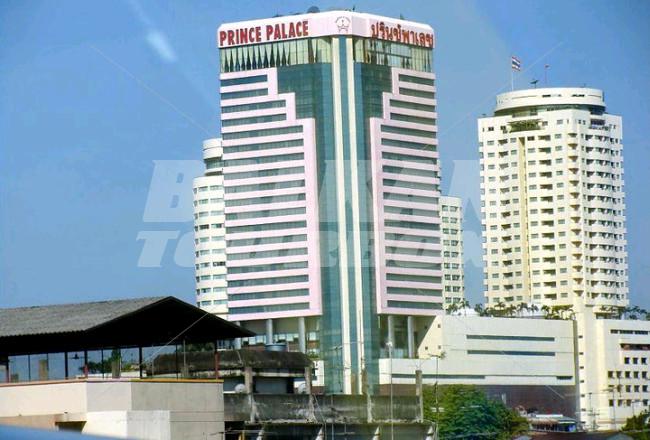 почивка в  Prince Palace