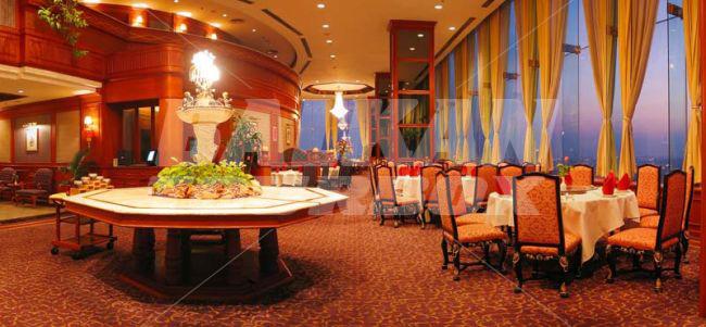 почивка в Prince Palace