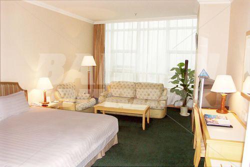 holiday in Ramada Zhabei