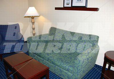 почивка в SpringHill Suites by Marriott Houston Hobby Airport