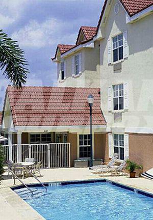 почивка в TownePlace Suites by Marriott Fort Lauderdale West
