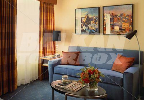 почивка в Residence Inn by Marriott New York Manhattan/Times Square