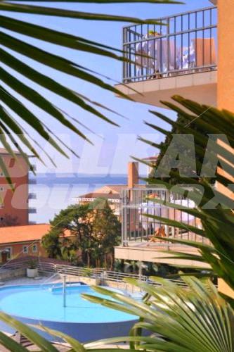 holiday in Mirna