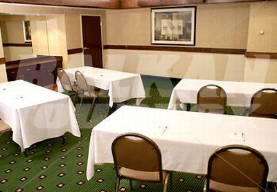 почивка в Courtyard by Marriott Denver Southwest/Lakewood