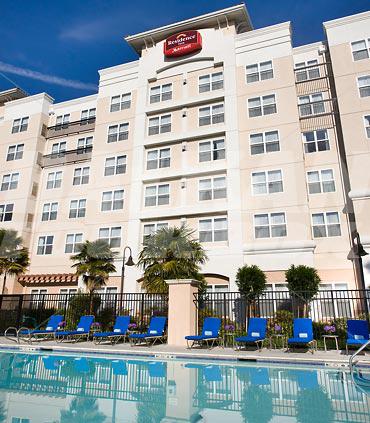 почивка в Residence Inn by Marriott Newark Silicon Valley