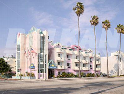 почивка в Days Inn Santa Monica/Los Angeles