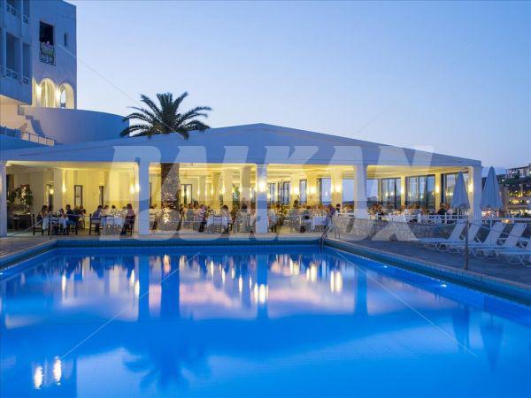 holiday in Peninsula Resort and Spa