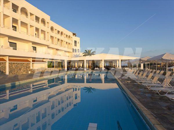 holiday in Peninsula Resort and Spa