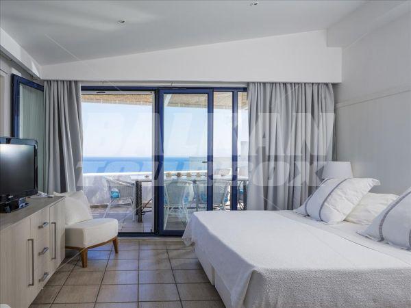 holiday in Peninsula Resort and Spa