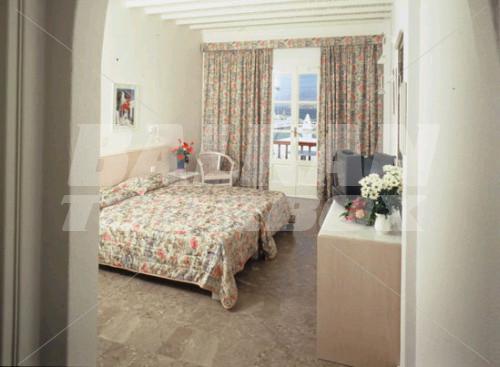 holiday in Petasos Town