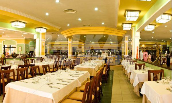почивка в Iberostar Laguna Azul