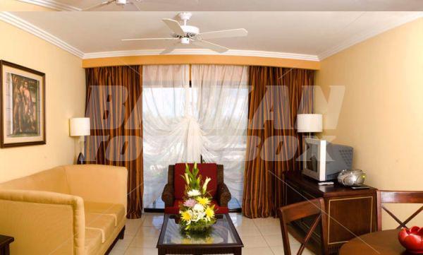 почивка в Iberostar Laguna Azul