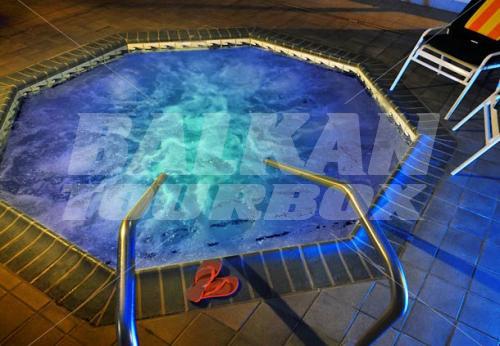 почивка в Courtyard by Marriott Fresno