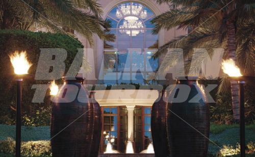 почивка в The Ritz Carlton Dubai