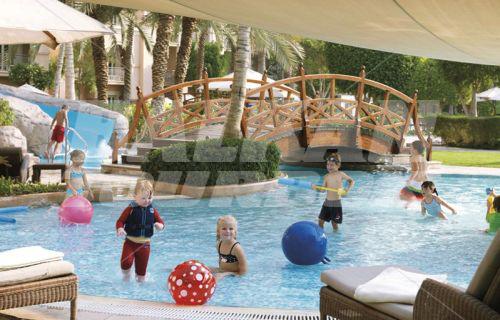почивка в The Ritz Carlton Dubai