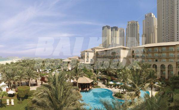 почивка в The Ritz Carlton Dubai