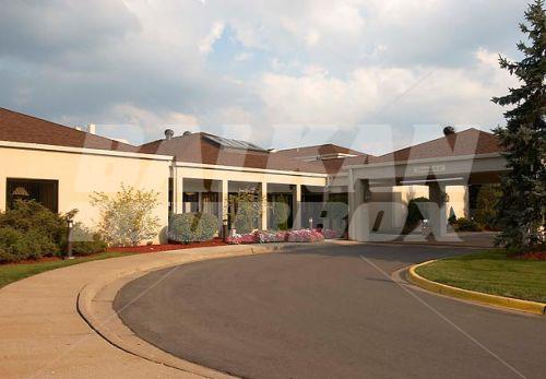 почивка в Courtyard by Marriott Kansas City Airport