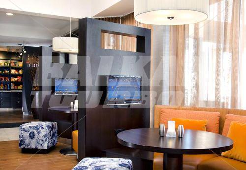 почивка в Courtyard by Marriott Kansas City Airport