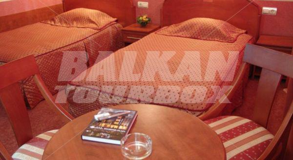 почивка в Хотел Даймънд Плаза