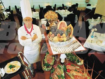 holiday in Altamira Suites