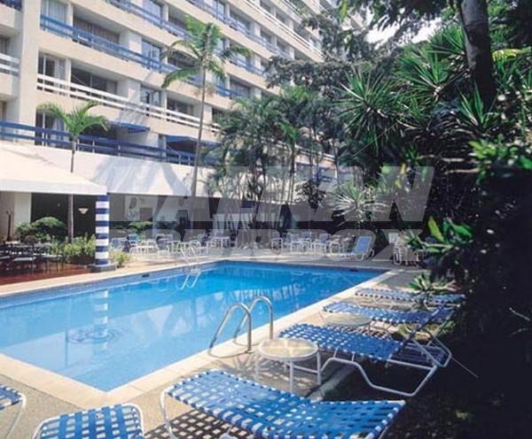 holiday in  Altamira Suites