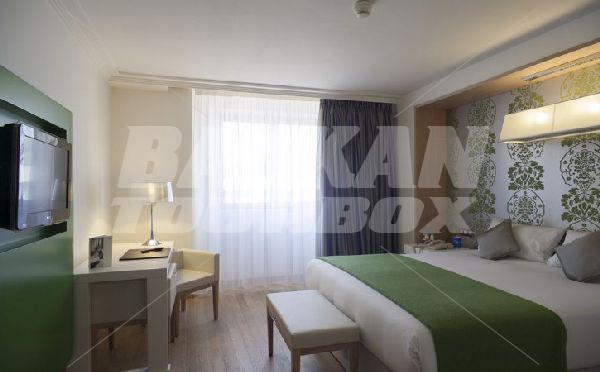 почивка в NH Nice