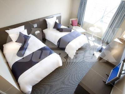 holiday in Ana Crowne Plaza