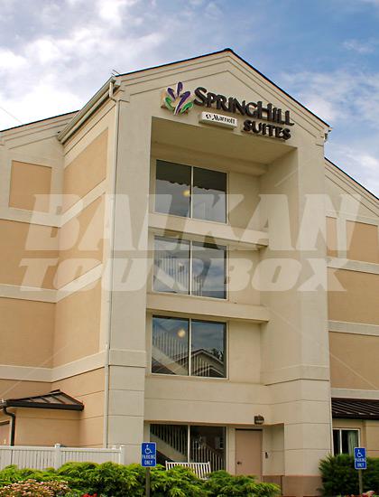 почивка в  SpringHill Suites by Marriott Cincinnati Northeast