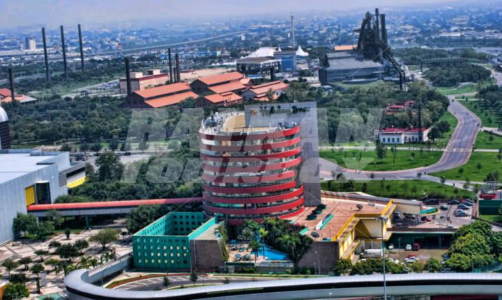 почивка в  Holiday Inn Monterrey - Parque Fundidora