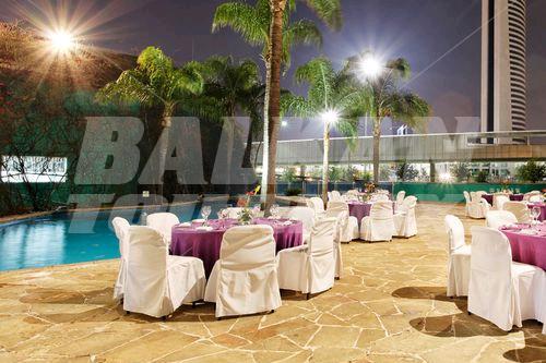 почивка в Holiday Inn Monterrey - Parque Fundidora