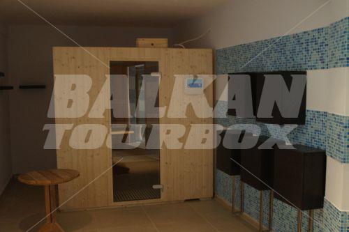 holiday in Enodia