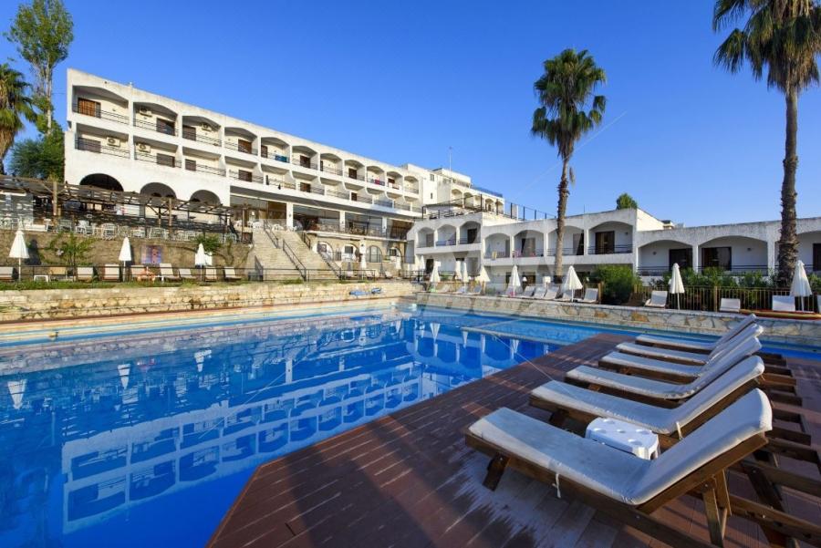 holiday in Magna Graecia