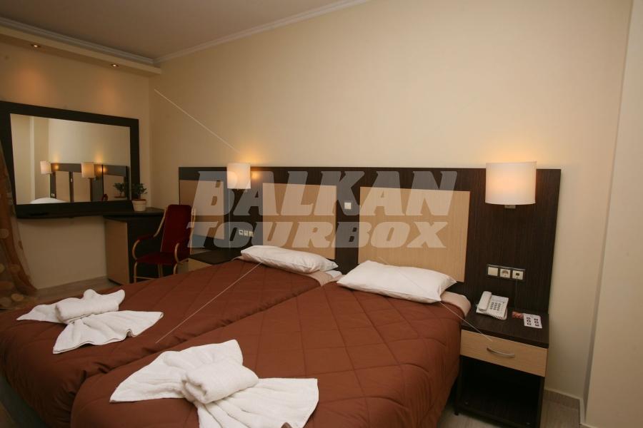 holiday in Magna Graecia
