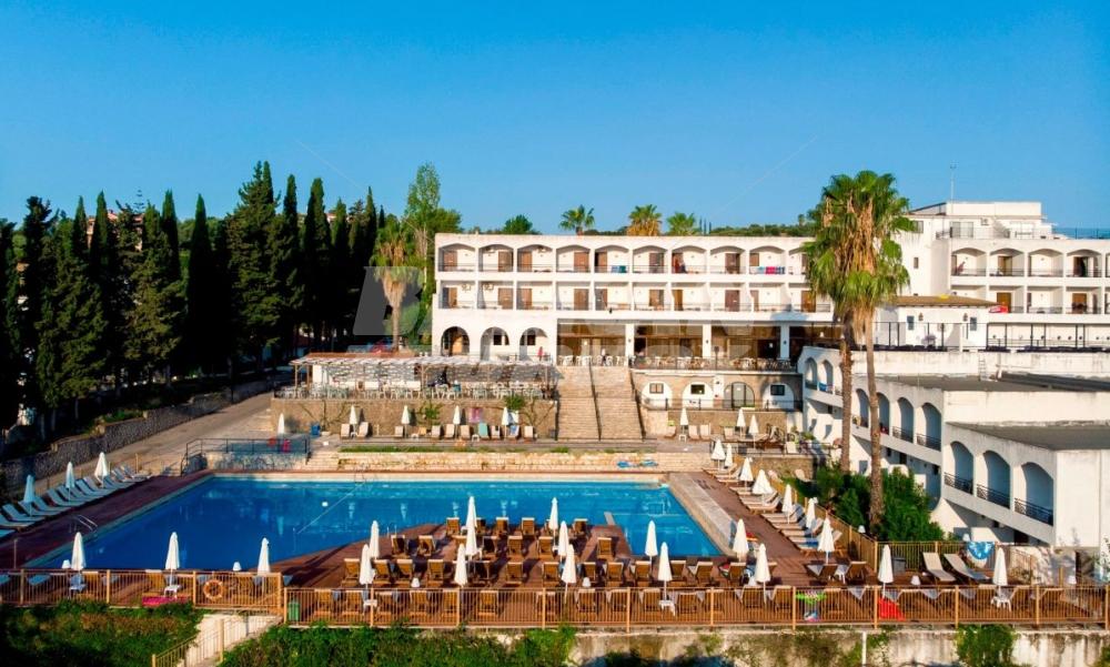 holiday in Magna Graecia