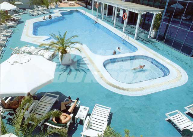 почивка в Renaissance Dubai