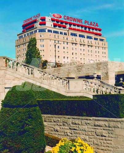 holiday in Crowne Plaza Niagara Falls - Fallsview