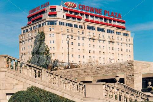 holiday in Crowne Plaza Niagara Falls - Fallsview