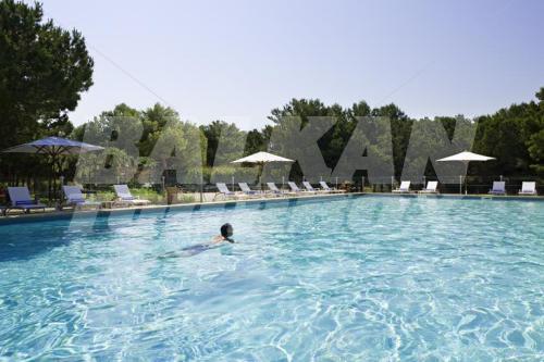 почивка в Pullman Marseille Provance