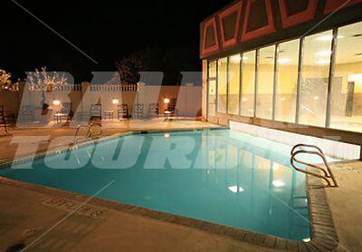 почивка в Albuquerque Marriott Pyramid North