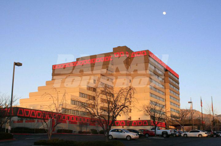 почивка в Albuquerque Marriott Pyramid North