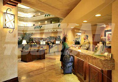почивка в Albuquerque Marriott Pyramid North