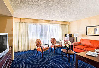 почивка в Courtyard by Marriott Austin-University Area